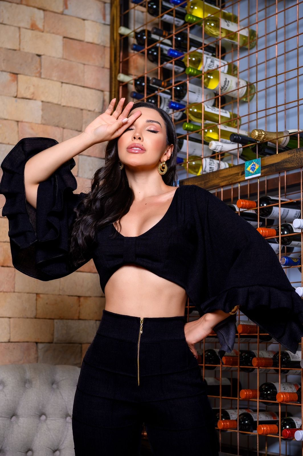 Cropped top with flaire sleeves and long pants set