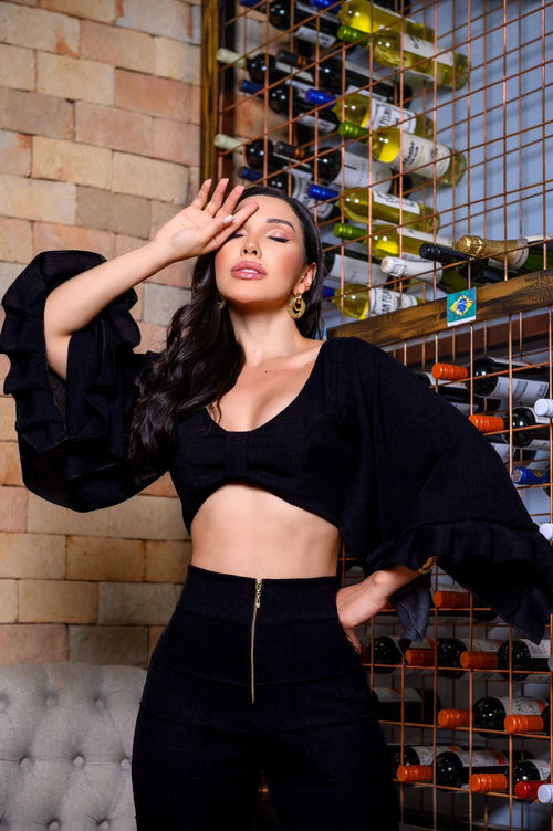 Cropped top with flaire sleeves and long pants set